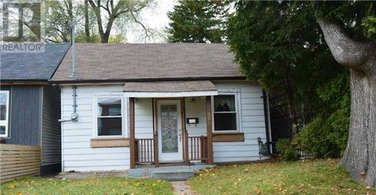 326 Rhodes Avenue E, Toronto, ON, M4L 3A3