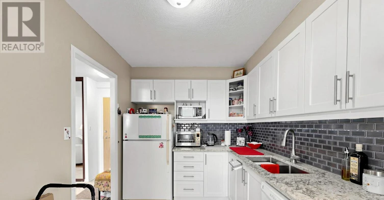 1106-92 Church Street S, Ajax, ON, L1S 6B4 - 17
