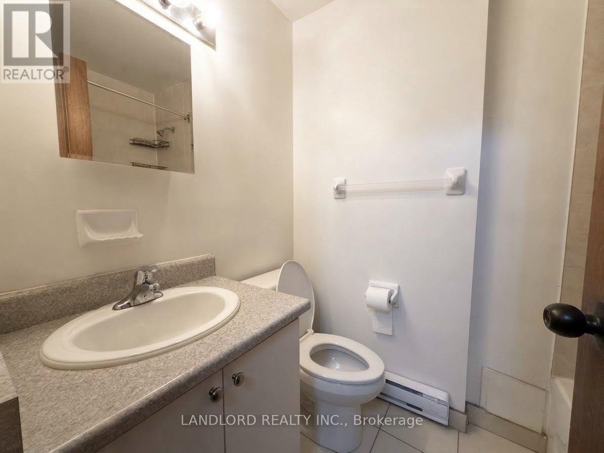2-73 Roncesvalles Avenue, Toronto, ON, M6R 2K6 - 10