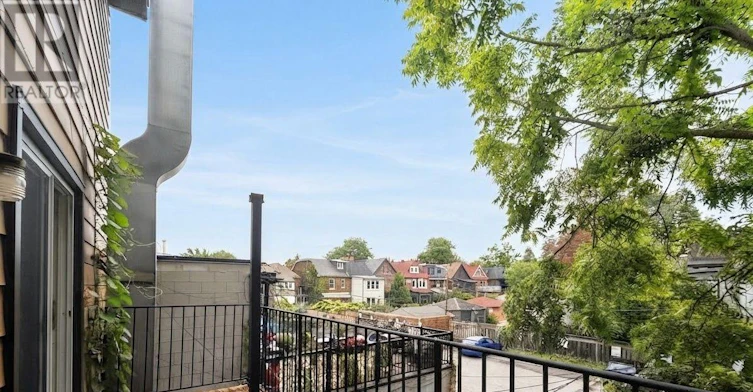 2-73 Roncesvalles Avenue, Toronto, ON, M6R 2K6 - 5