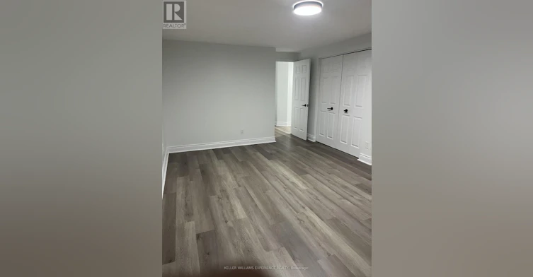 299 Activa Avenue, Kitchener, ON, N2E 3V2 - 10