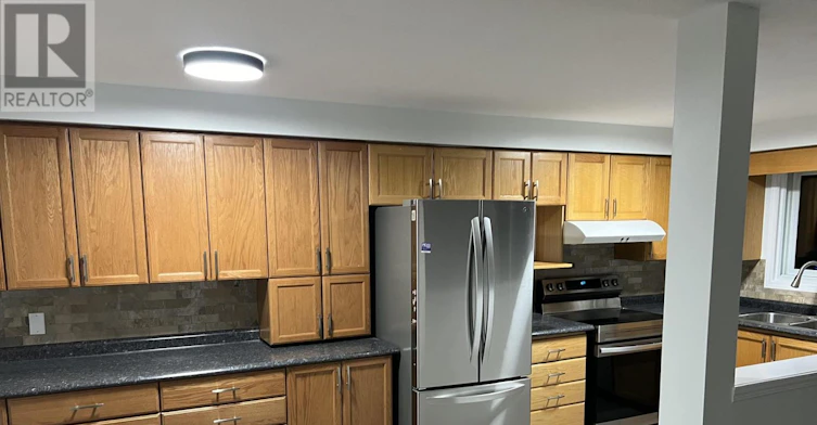 299 Activa Avenue, Kitchener, ON, N2E 3V2 - 3