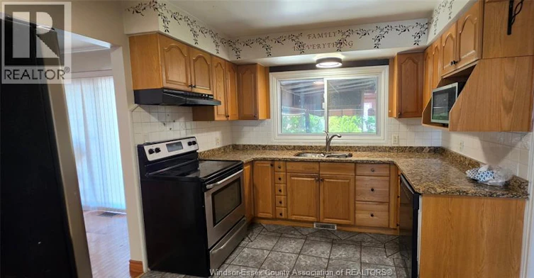 1050 Bartlet, Windsor, ON, N9G 1V4 - 6