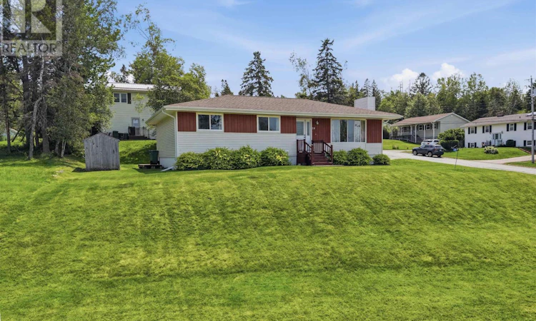 28 Evergreen Court