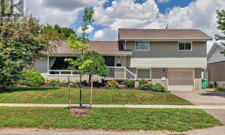 894 Kawartha Drive