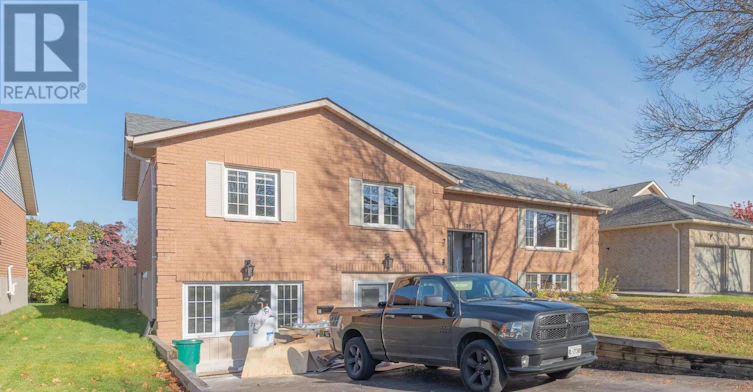 2-79 Barker Drive, Kingston, ON, K7K 6X8 - 2