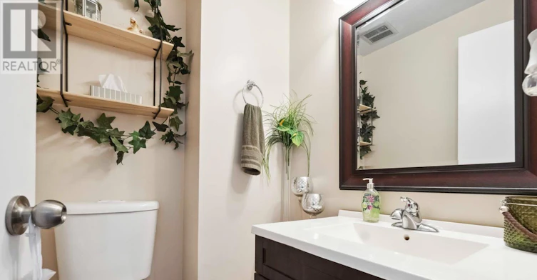 1248 Bethamy Lane, Ottawa, ON, K1J 8P4 - 12