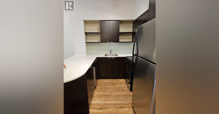 614-35 Hayden Street, Toronto, ON, M4Y 1T1