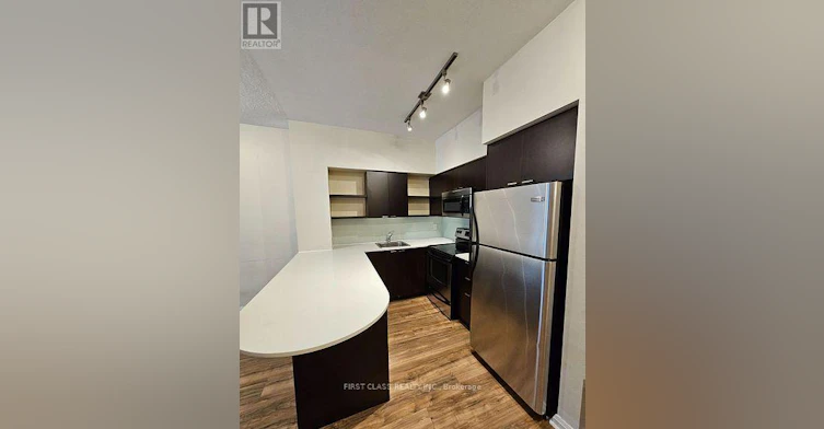 614-35 Hayden Street, Toronto, ON, M4Y 1T1 - 3