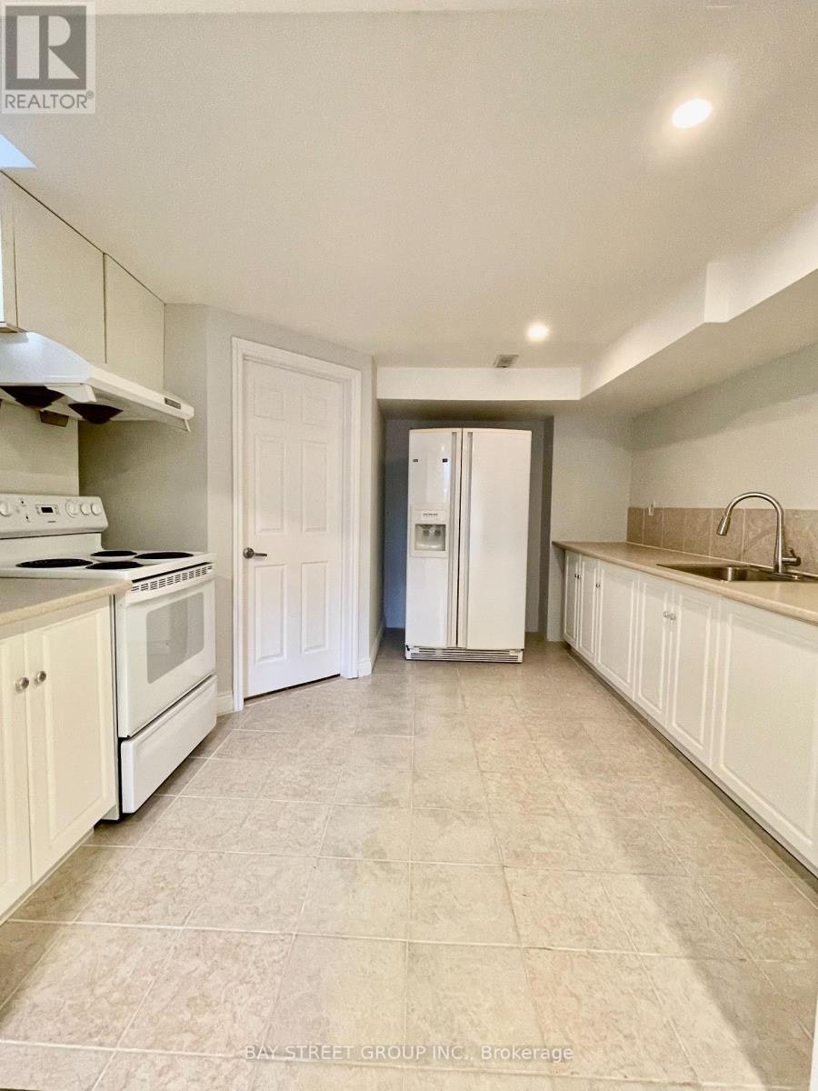 BSMT-3 Teseo Court, Richmond Hill, ON, L4B 3H9 - 3