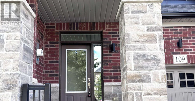 109 Benadir Avenue, Caledon, ON, L7C 4E7 - 2