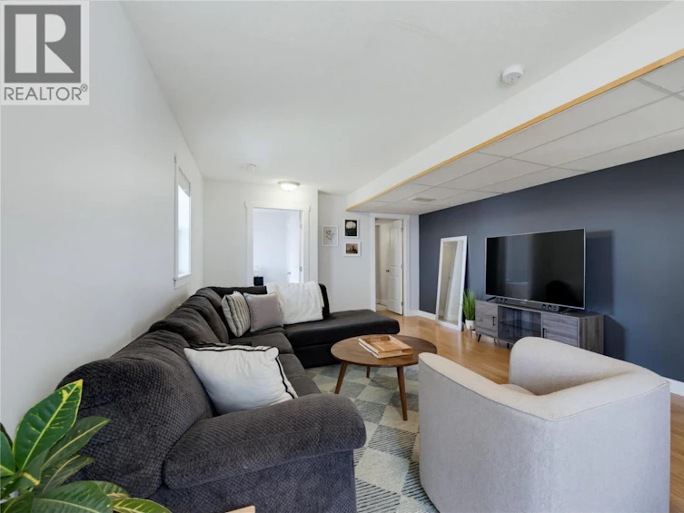 23-801 NE 20 Street, Salmon Arm, BC, V1E 2R7 - 11