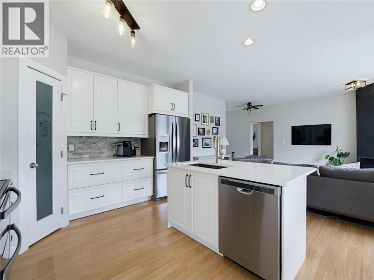23-801 NE 20 Street, Salmon Arm, BC, V1E 2R7 - 26