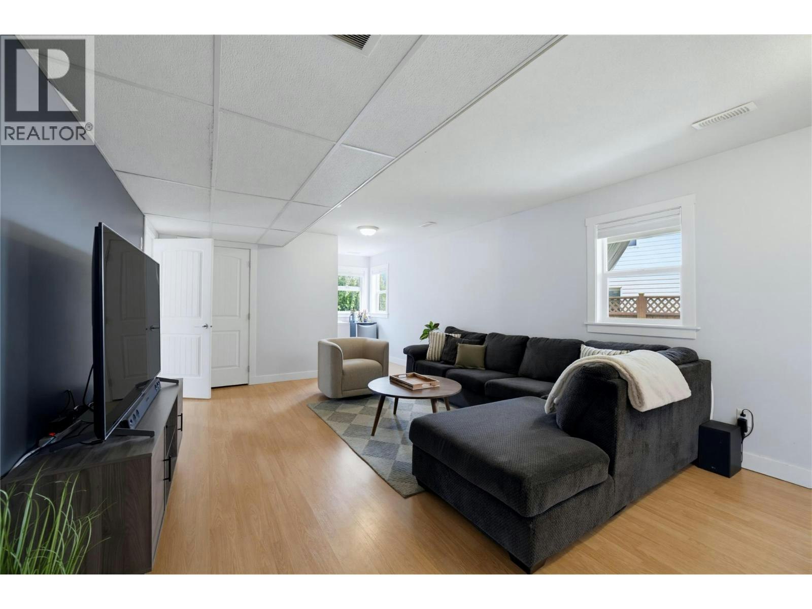 23-801 NE 20 Street, Salmon Arm, BC, V1E 2R7 - 9