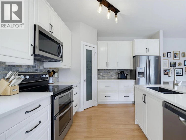 23-801 NE 20 Street, Salmon Arm, BC, V1E 2R7 - 27