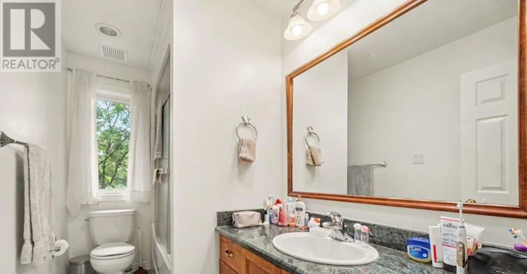 48 Dunbarton Court, Ottawa, ON, K1K 4L4 - 25