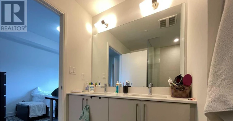 902W-27 Bathurst Street, Toronto, ON, M5V 2P1 - 27