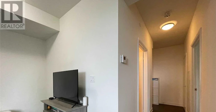 902W-27 Bathurst Street, Toronto, ON, M5V 2P1 - 33