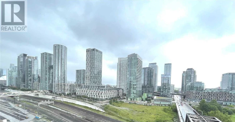 902W-27 Bathurst Street, Toronto, ON, M5V 2P1 - 14