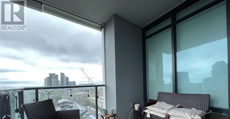 902W-27 Bathurst Street, Toronto, ON, M5V 2P1 - 17