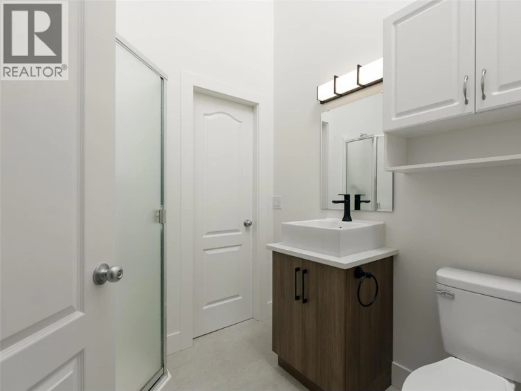 2929 Richter Street, Kelowna, BC, V1Y 2R8 - 9