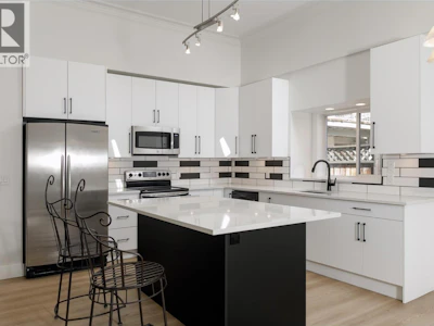 2929 Richter Street - 2