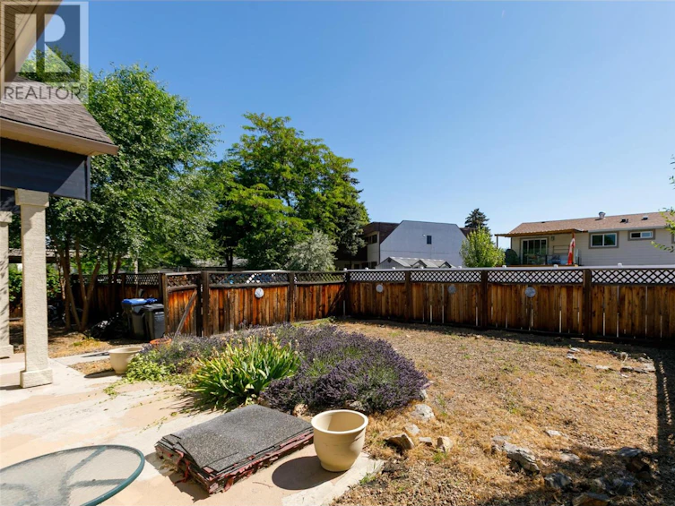 2929 Richter Street, Kelowna, BC, V1Y 2R8 - 26