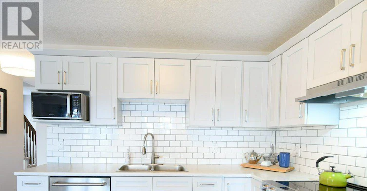 23 Archer Avenue, Collingwood, ON, L9Y 3L7 - 4