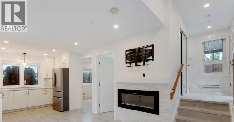 Lane House 6623-6627 Inverness Street, Vancouver, BC, V5X 4G1 - 3