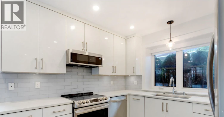 Lane House 6623-6627 Inverness Street, Vancouver, BC, V5X 4G1 - 7