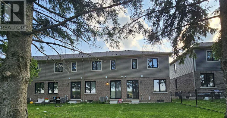 178 Middleton Street, Kintore, ON, N0M 2M0 - 11