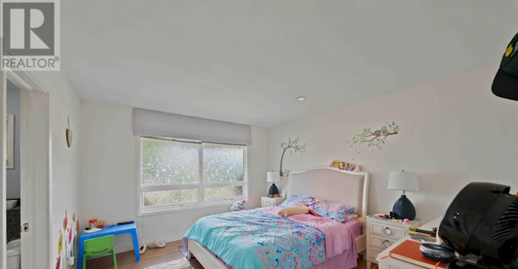 304 Roger Road, Ottawa, ON, K1H 5C4 - 26