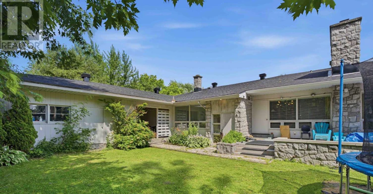 304 Roger Road, Ottawa, ON, K1H 5C4 - 41