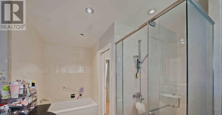 304 Roger Road, Ottawa, ON, K1H 5C4 - 20
