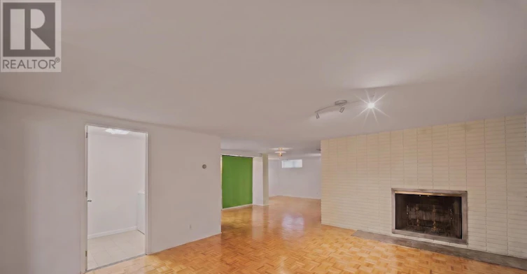 304 Roger Road, Ottawa, ON, K1H 5C4 - 34