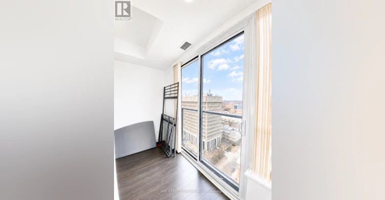 1607-181 Huron Street, Toronto, ON, M5T 0C1 - 8