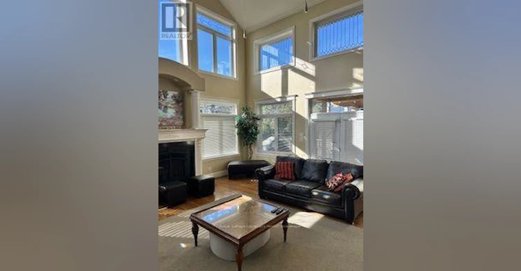 212 Snowbridge Way, Blue Mountains, ON, L9Y 0V1 - 4