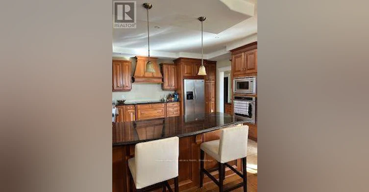 212 Snowbridge Way, Blue Mountains, ON, L9Y 0V1 - 6