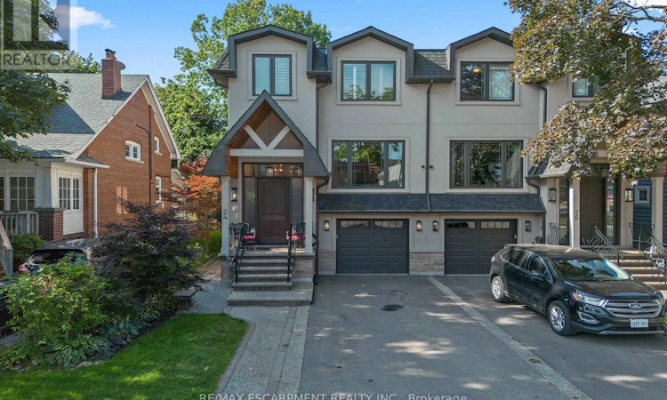 24 Cayuga Avenue