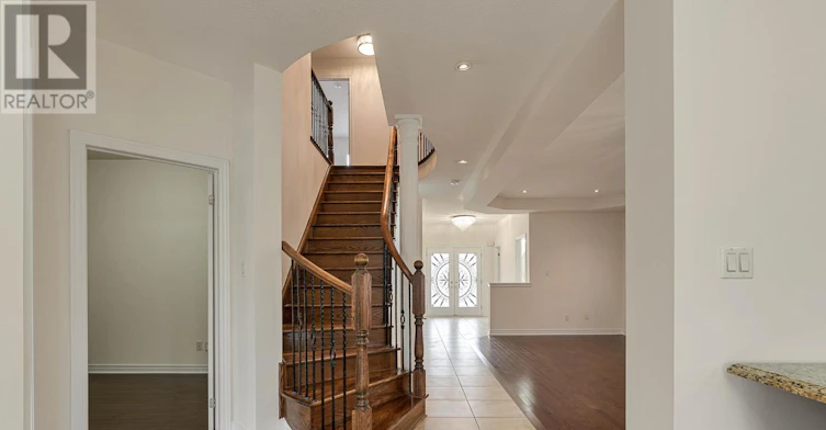 UPSTAIRS-94 Bayhampton Drive, Brampton, ON, L6P 3A9 - 12