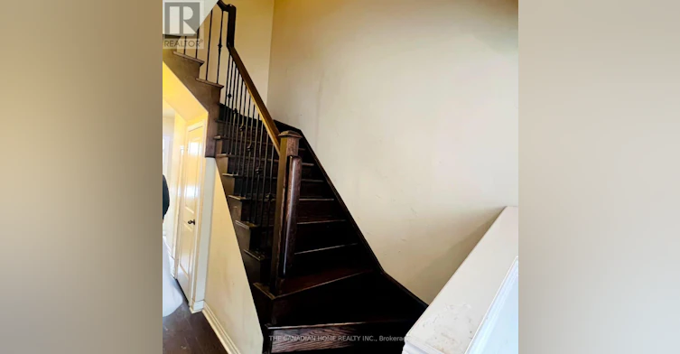 17 Merrybrook Trail, Brampton, ON, L7A 4W2 - 4