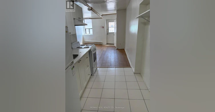 2-2863 Dundas Street W, Toronto, ON, M6P 1Y9 - 5