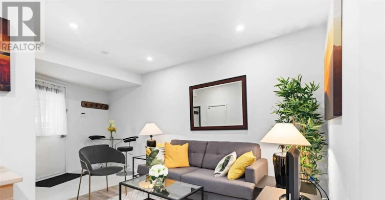 492 King Street E, Toronto, ON, M5A 1L8 - 2