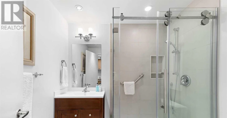492 King Street E, Toronto, ON, M5A 1L8 - 8