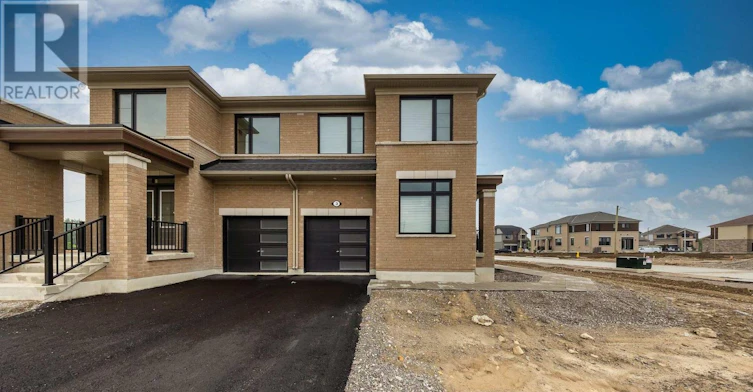 3 Rackham Lane, Clarington, ON, L1E 0M3 - 2