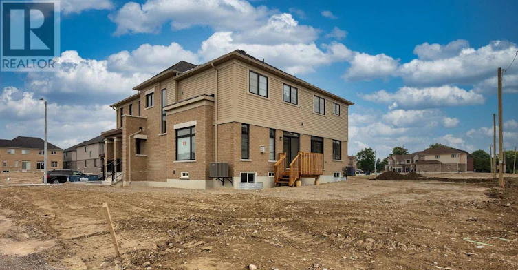 3 Rackham Lane, Clarington, ON, L1E 0M3 - 4