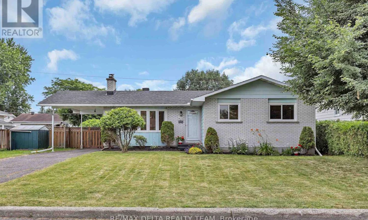 278 Gleneagles Avenue