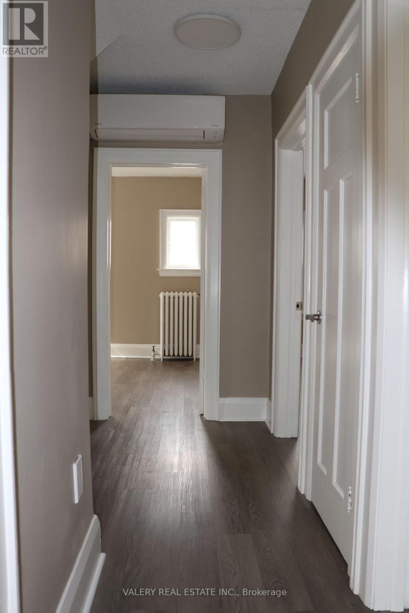 207 Oakwood Avenue, Toronto, ON, M6E 2V3 - 28