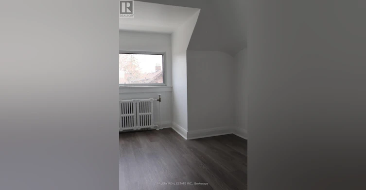 207 Oakwood Avenue, Toronto, ON, M6E 2V3 - 33