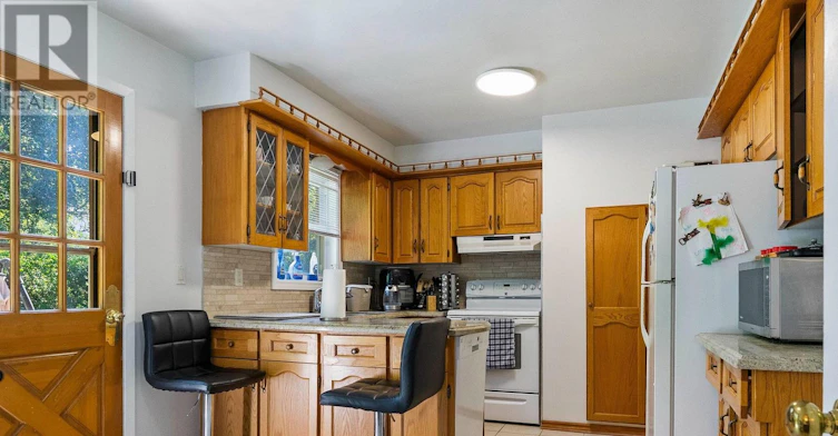 2506 Yarmouth Crescent, Oakville, ON, L6L 2M8 - 11